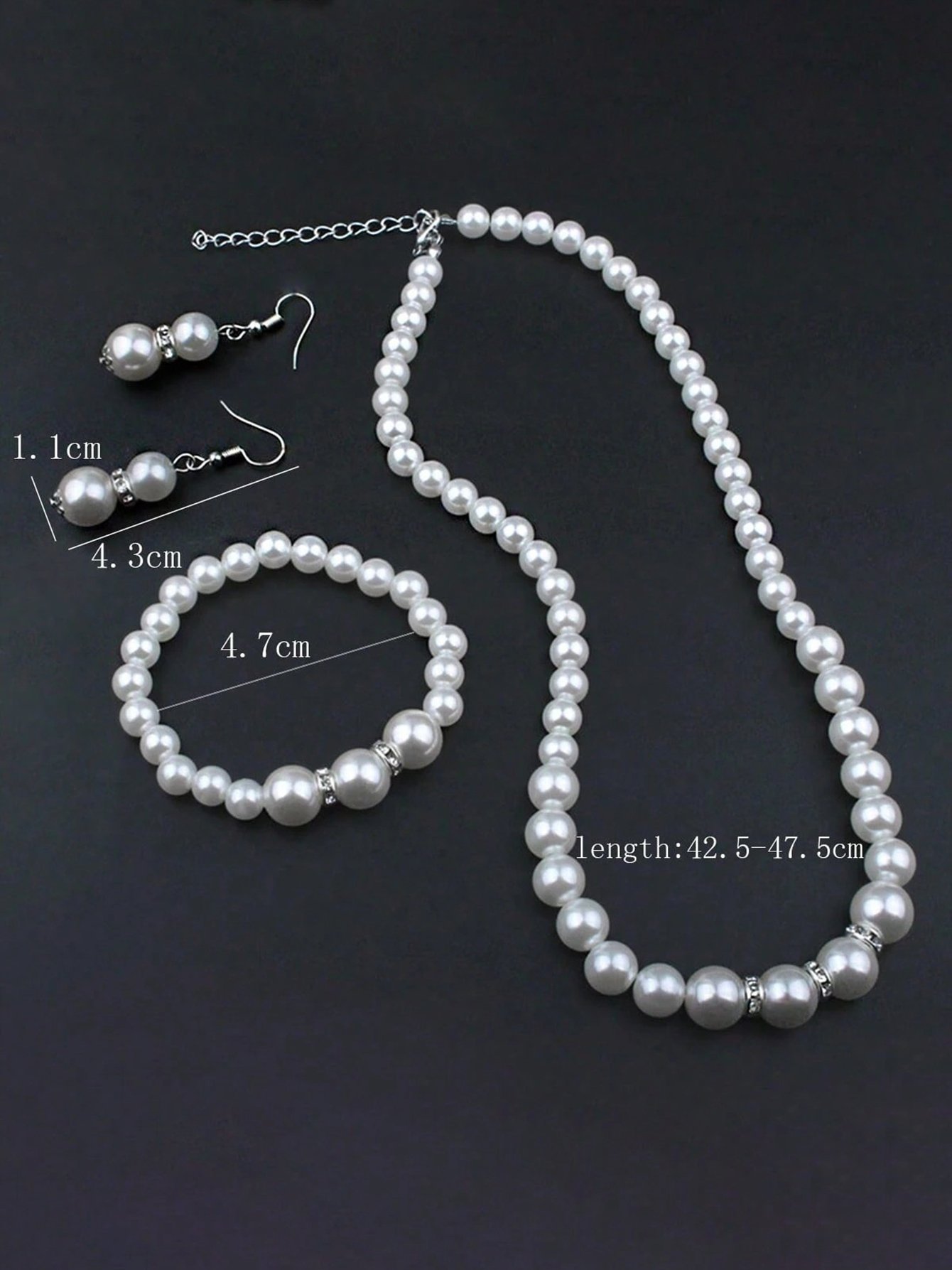 Faux Pearl Jewelry Set with Necklace, Bracelet and Earrings 3-Piece