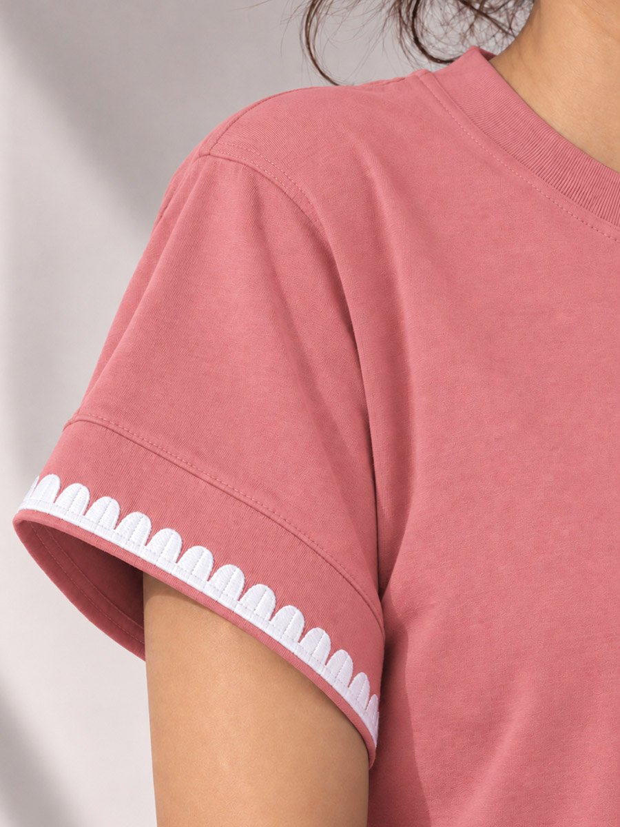 Pink Solid Round Neck Regular T-Shirt