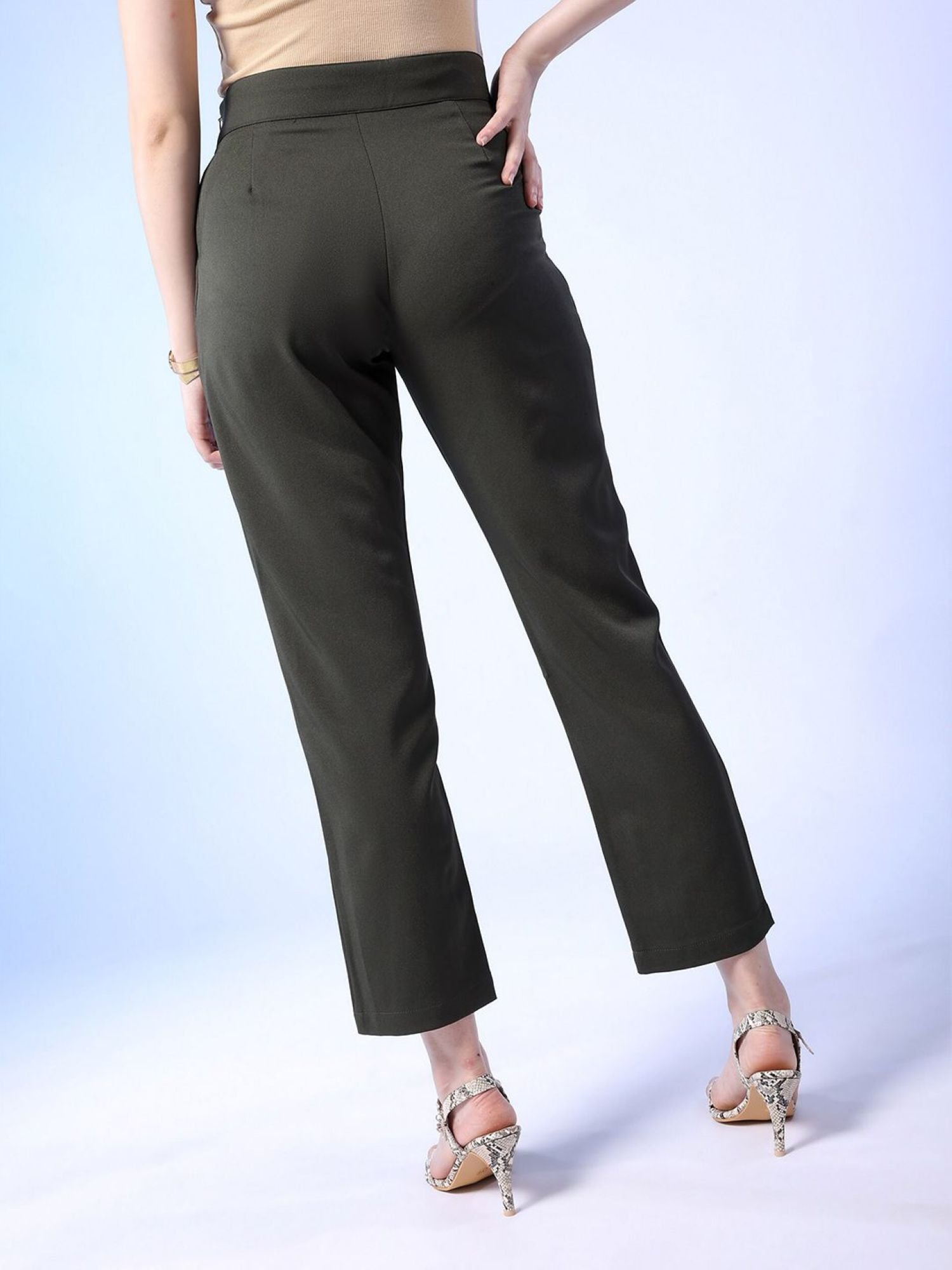 Green Regular Fit Solid Mid-Rise Pleated Pants