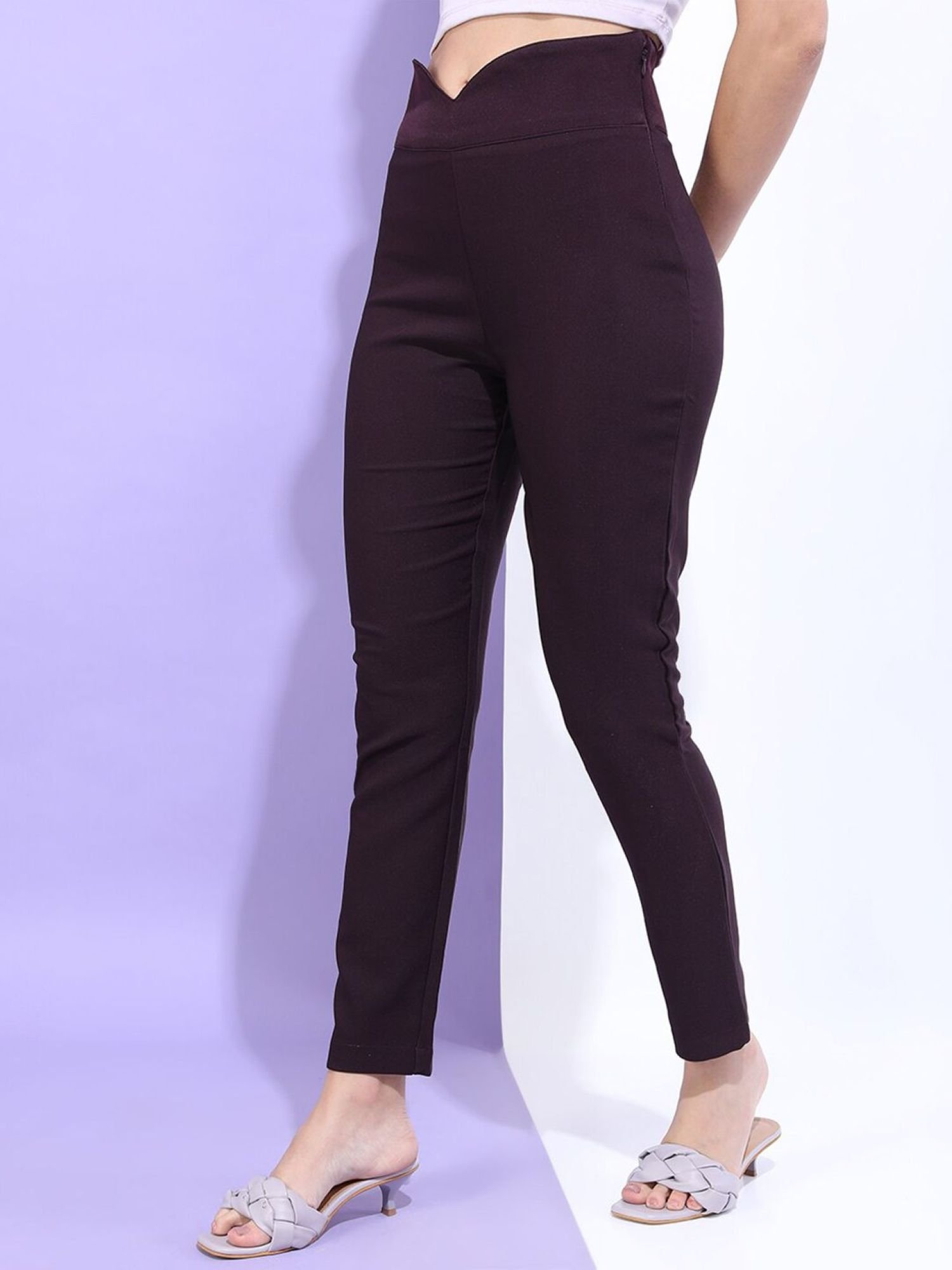 Burgundy Skinny Fit Solid High-Rise Jeggings