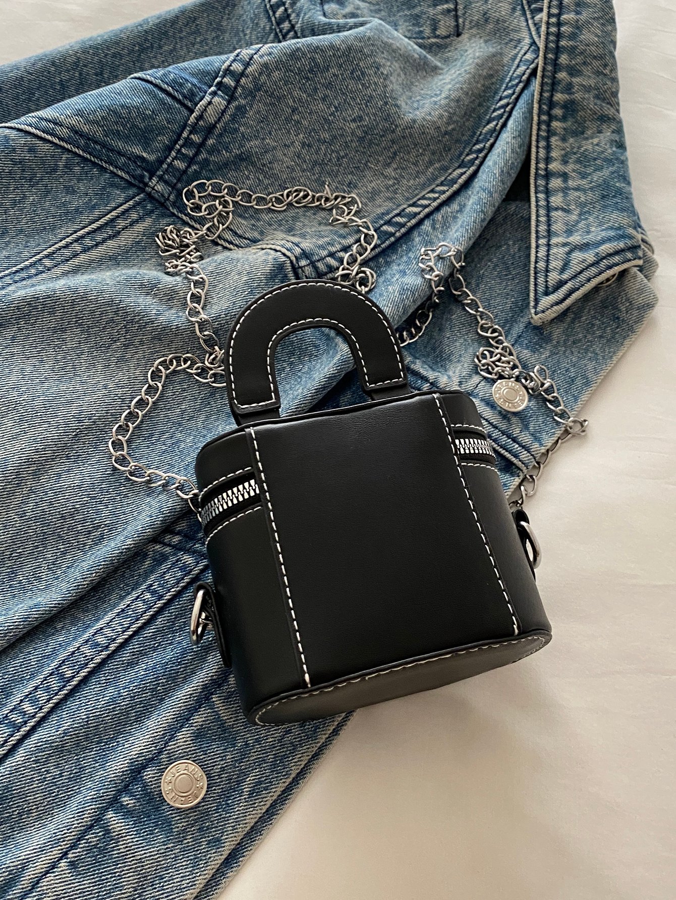 Black Cylindrical Crossbody Bag with Chain Strap