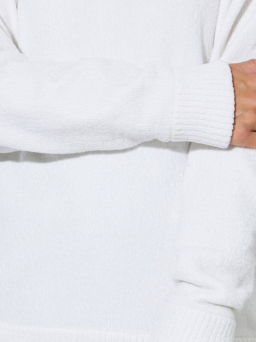 Off White Solid Long Sleeves Regular Fit Sweater