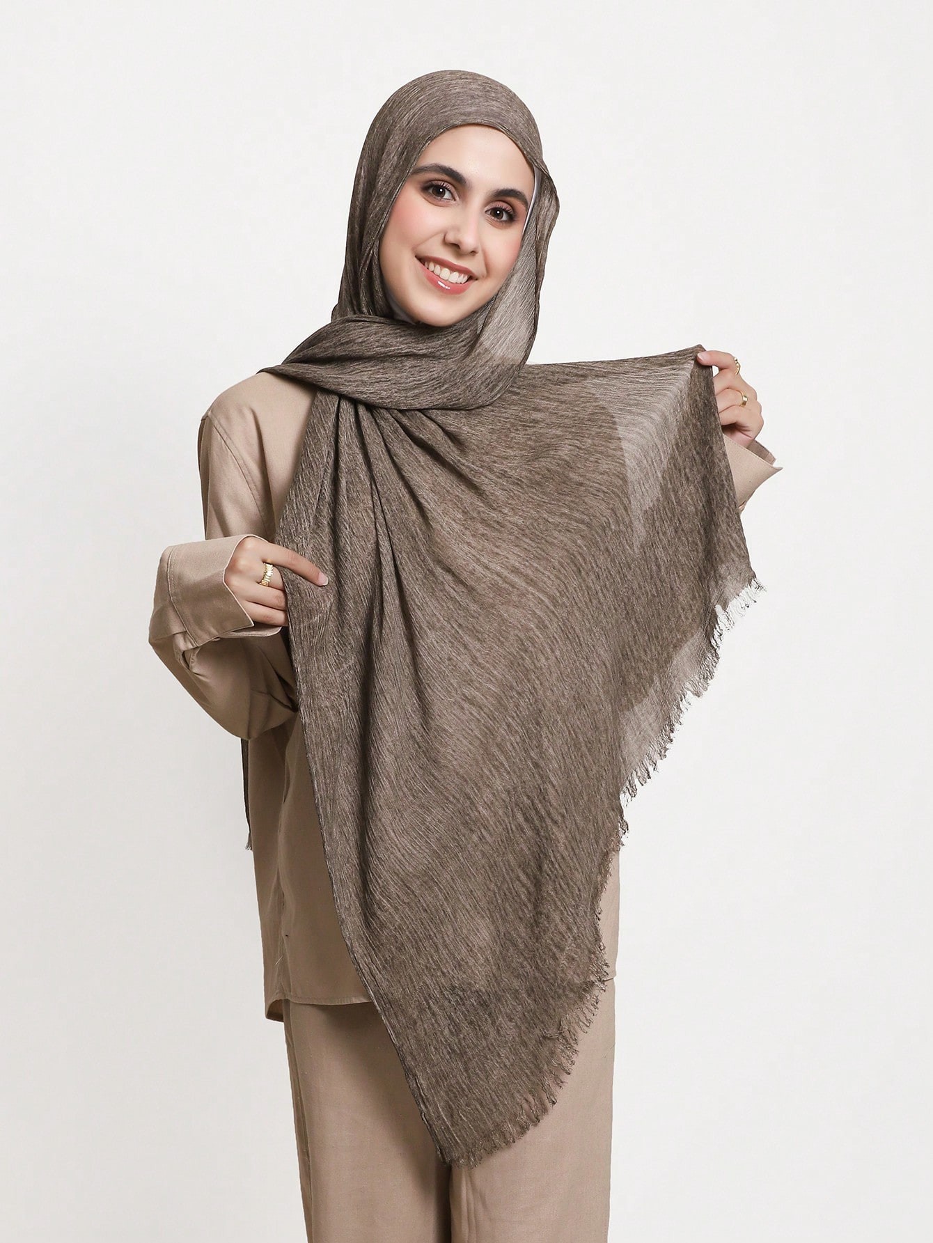 Coffee Brown Geometric Woven Hijab