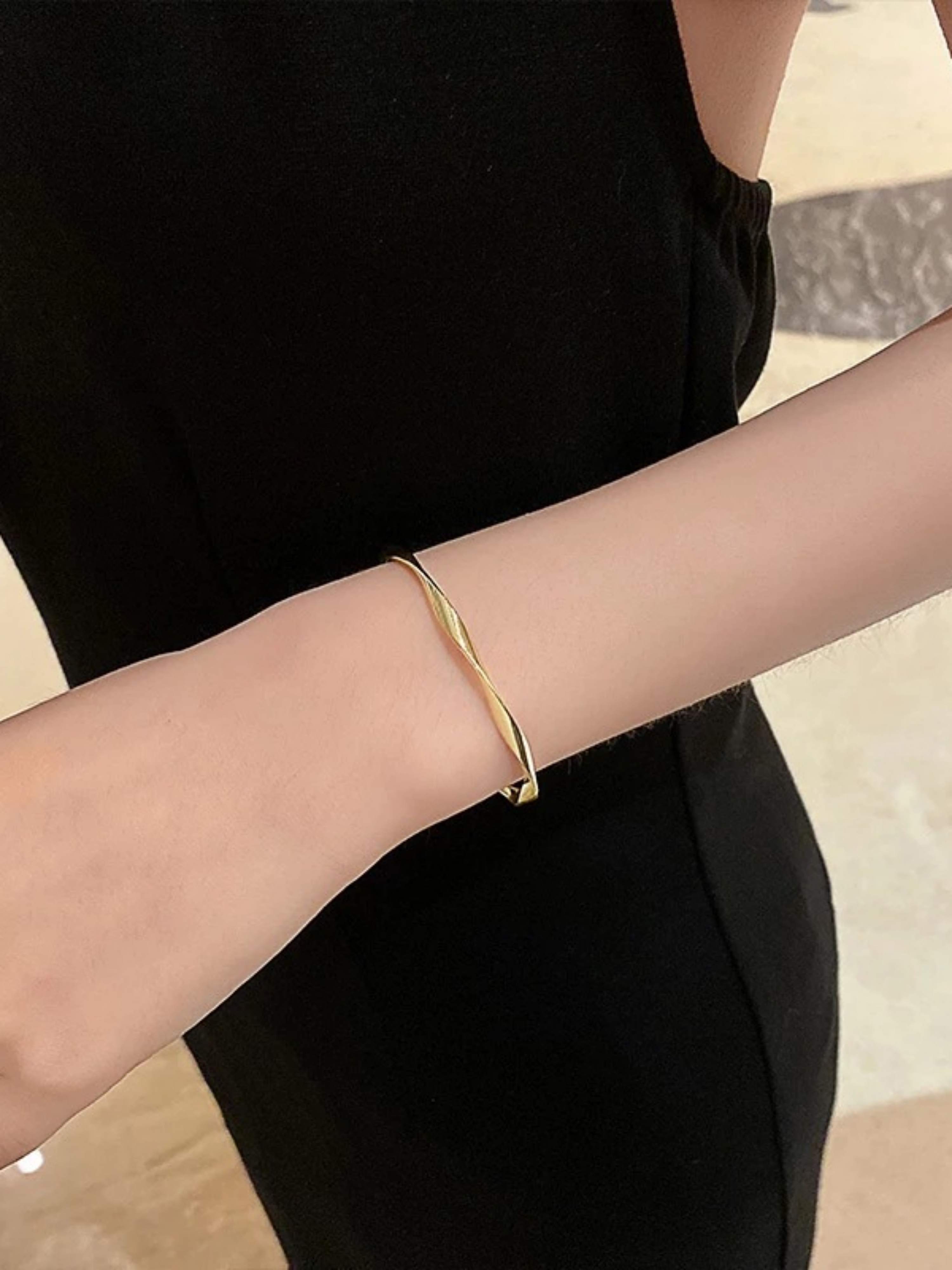 Golden Wave Cuff Bracelet - Casual Wear for Everyday.