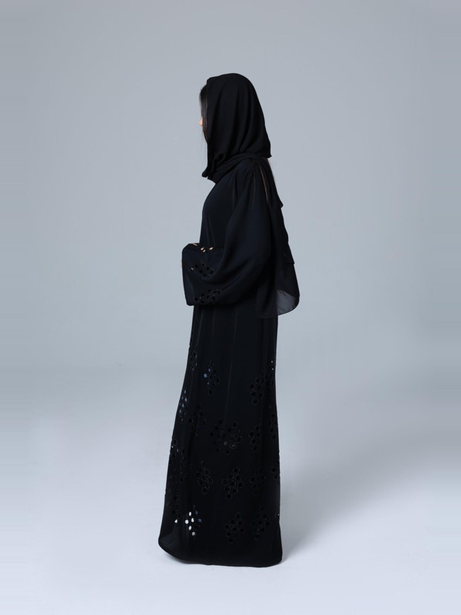 Black Crystal Filigree Design Abaya