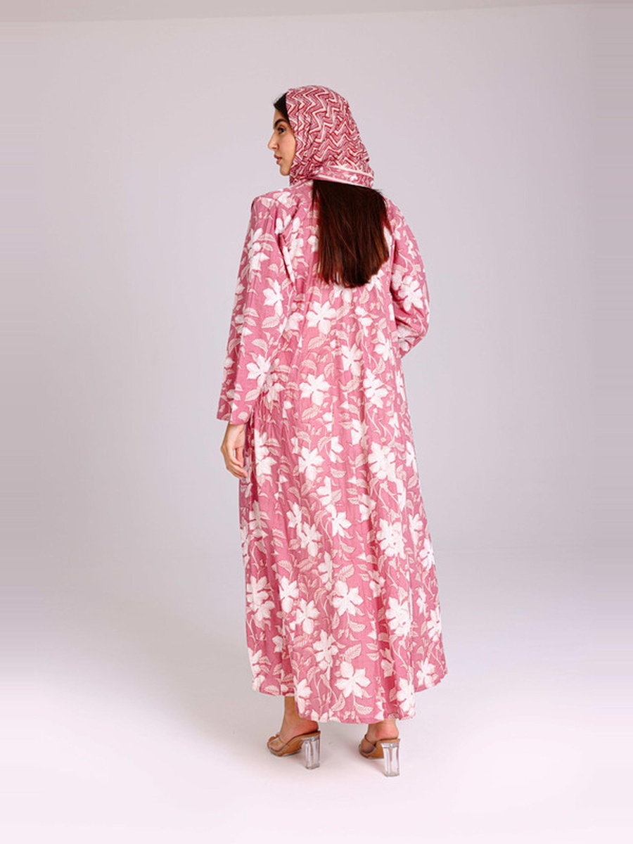 Pink Autumn Leaves Print Design Abaya