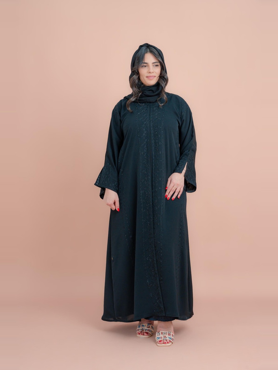 Black Aary Embroidered Modern Abaya