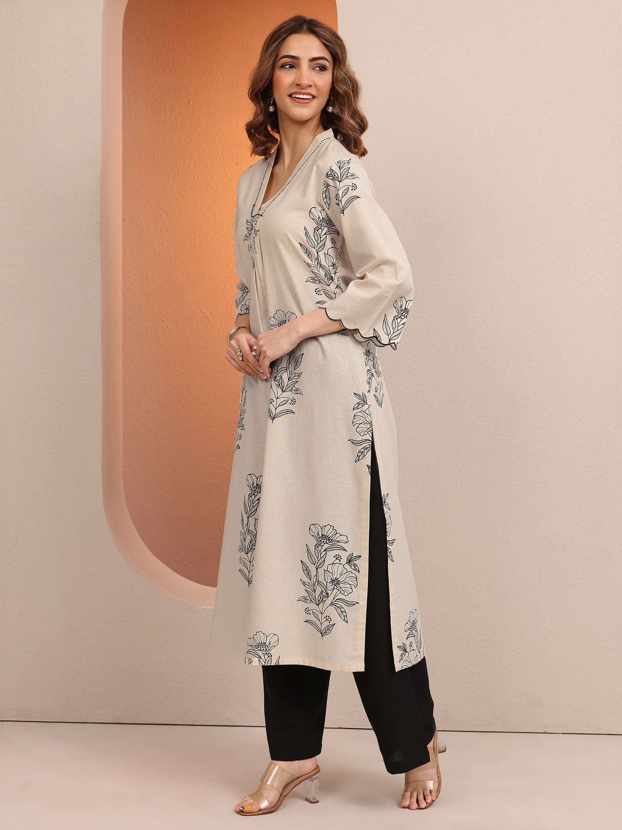 Beige Printed Cotton Straight Kurta
