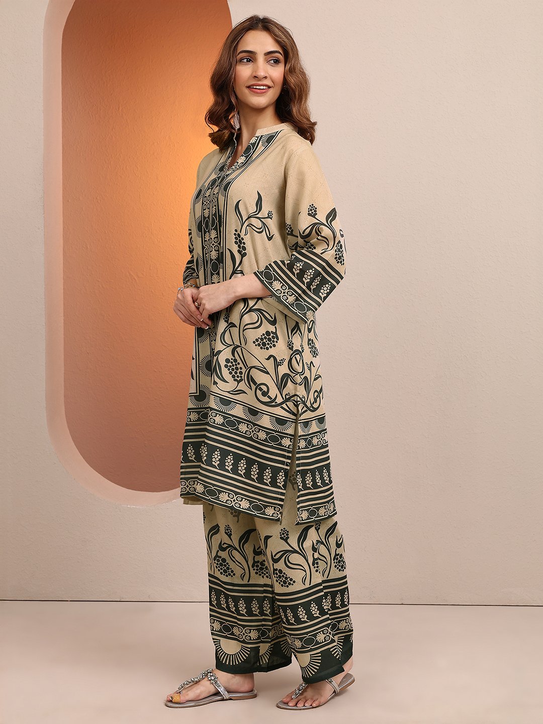 Beige Printed Cotton Blend Co-Ords