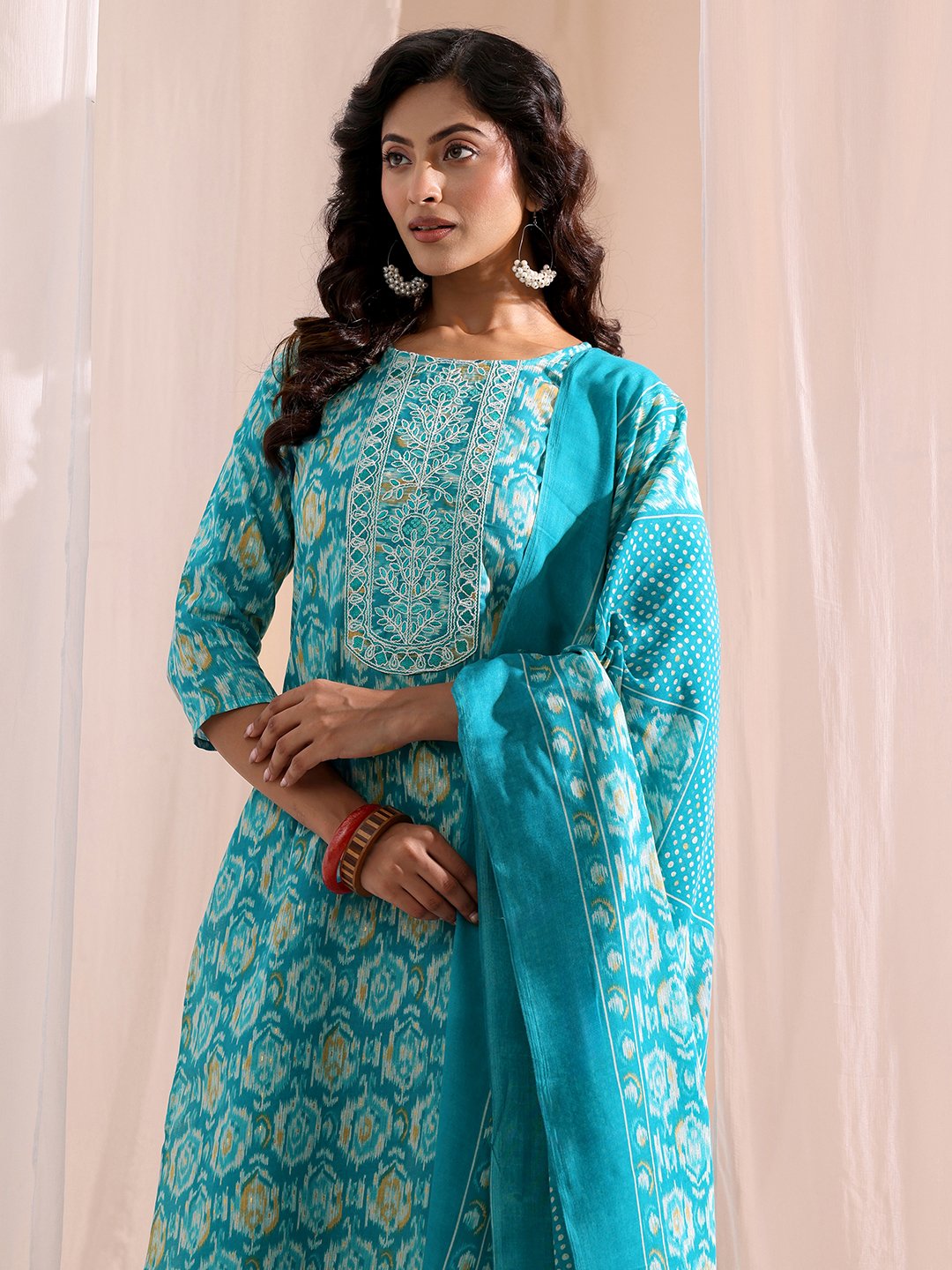 Blue Printed Cotton Straight Fit Kurta, Straight Pants And Dupatta Set