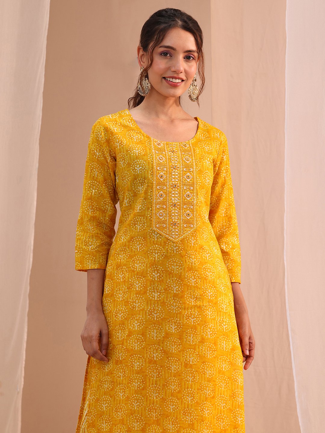 Yellow Printed Cotton Straight Fit Kurta, Straight Pants And Dupatta Set