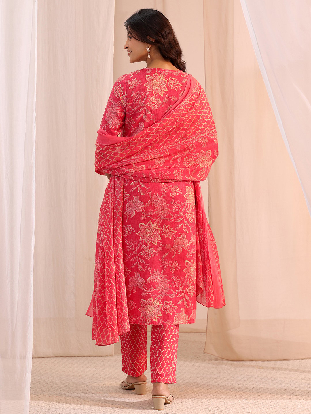 Pink Embellished Cotton Straight Fit Kurta, Straight Pants And Dupatta Set