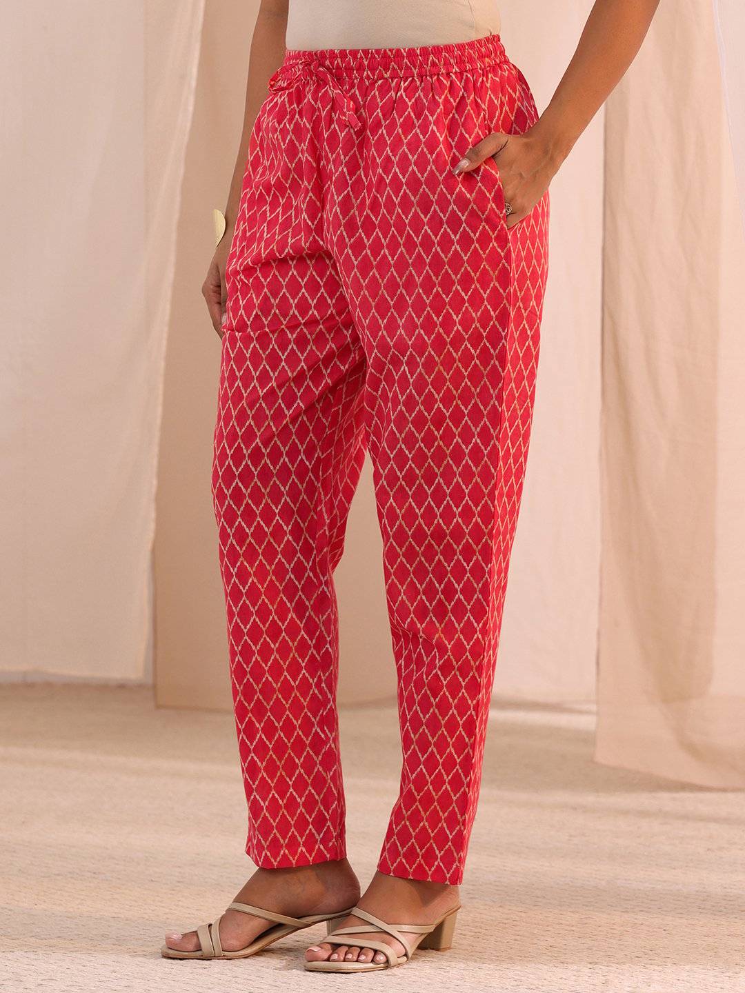 Pink Embellished Cotton Straight Fit Kurta, Straight Pants And Dupatta Set
