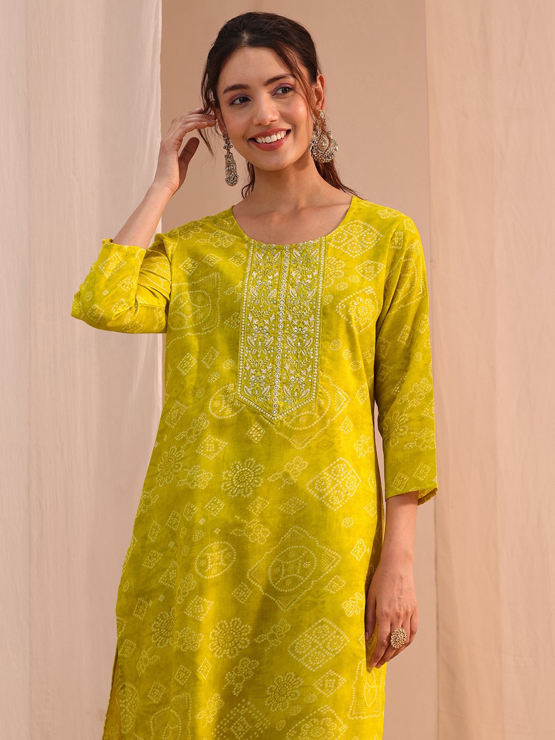 Green Printed Cotton Straight Fit Kurta, Straight Pants And Dupatta Set