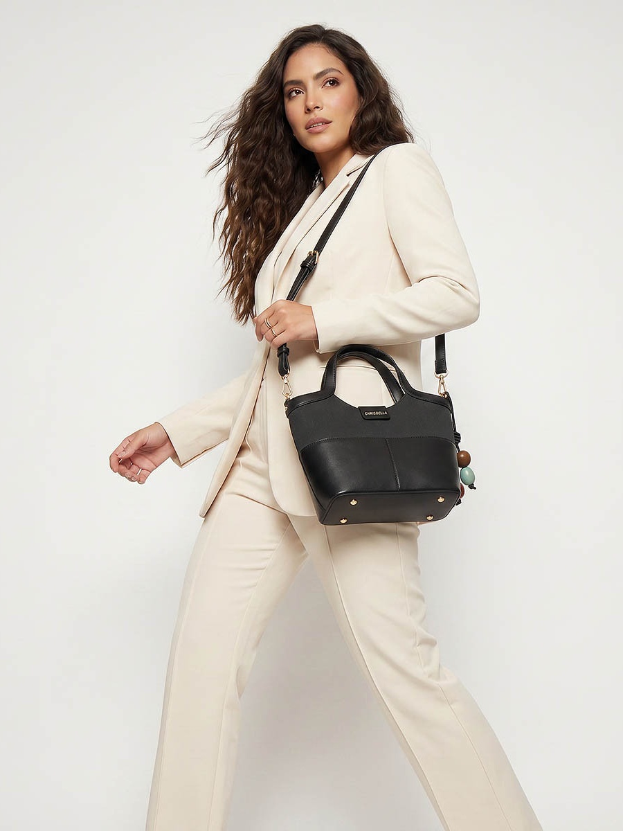 Textured Tote Bag with Coin Pouch