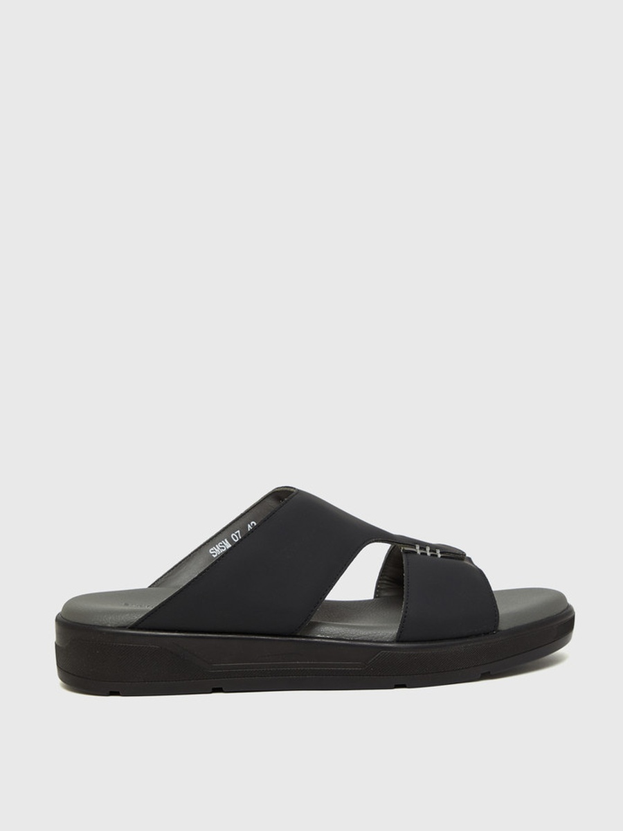 Men Black Plain Comfort Sandals