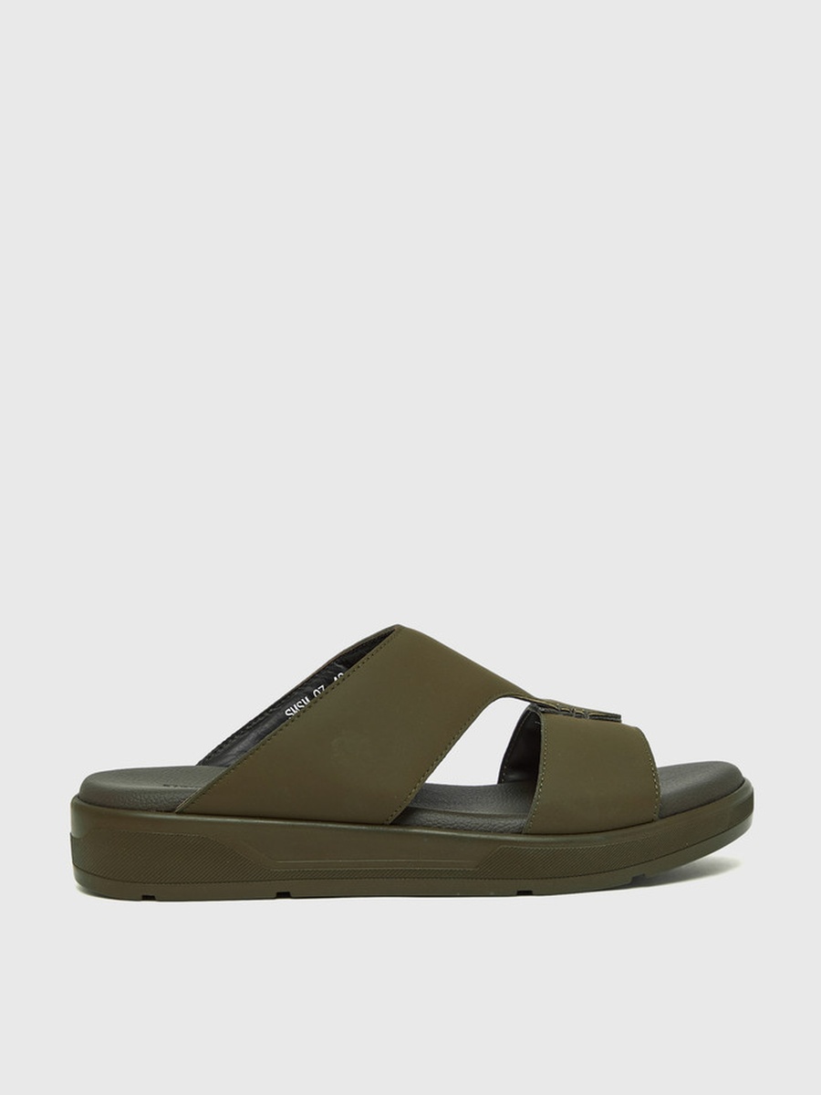 Men Green Plain Comfort Sandals