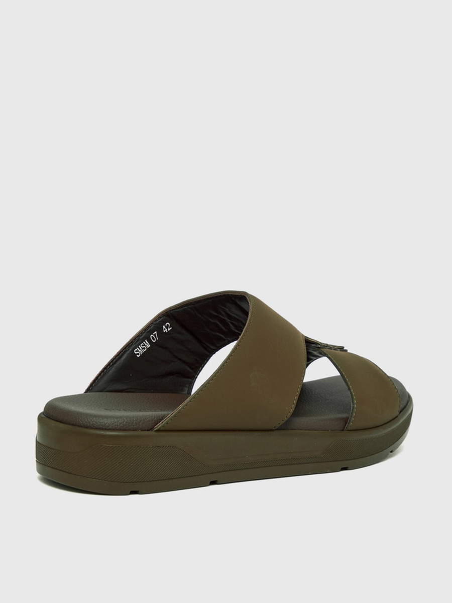 Men Green Plain Comfort Sandals