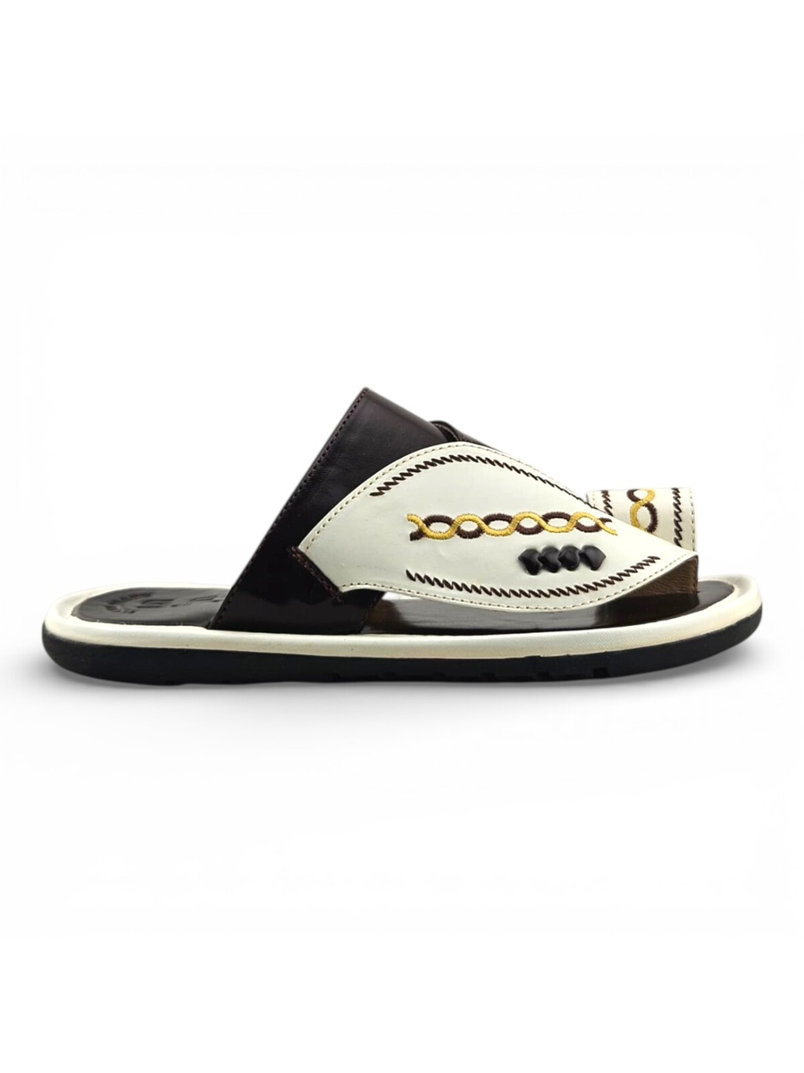 Boys Embroidered Toe-Loop Sharqi Arabic Sandals