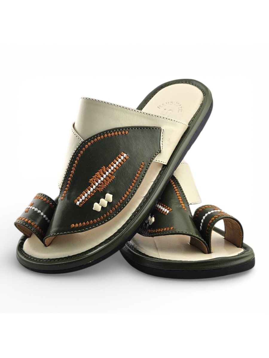 Boys Embroidered Toe-Loop Sharqi Arabic Sandals