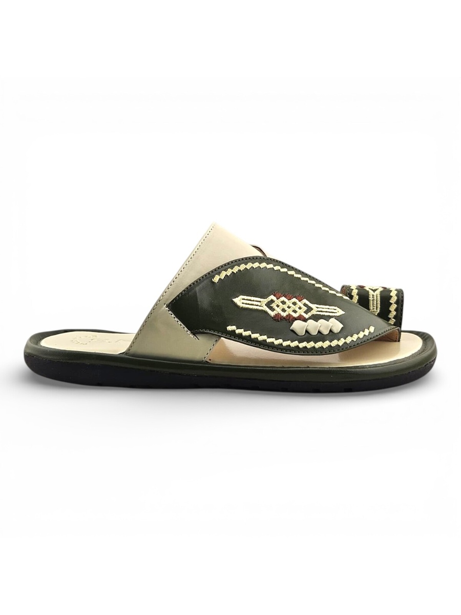 Boys Embroidered Toe-Loop Sharqi Arabic Sandals