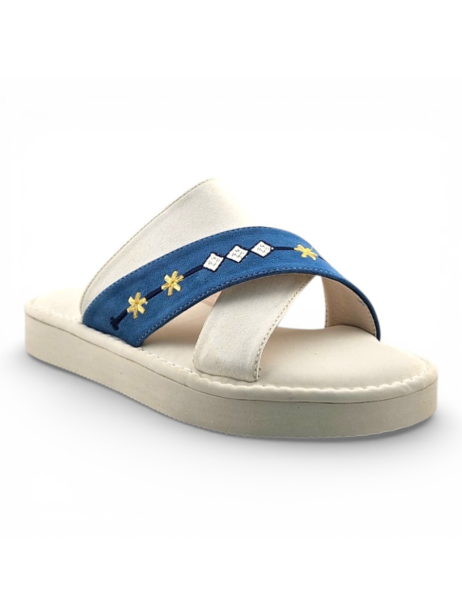 Boys White Embroidered Strap Arabic Slippers