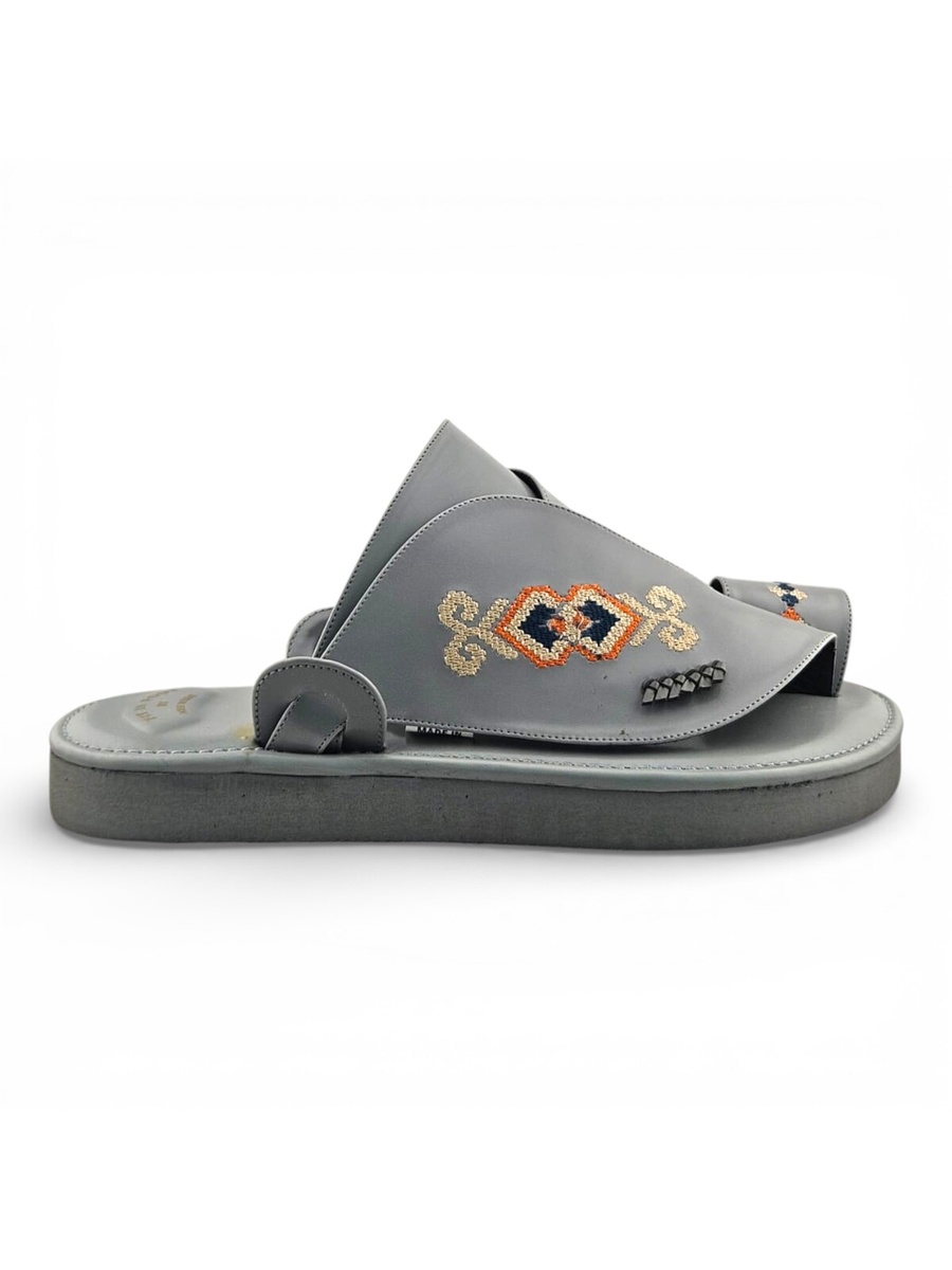 Grey Arabic Men Sandals with Embroidered Design
