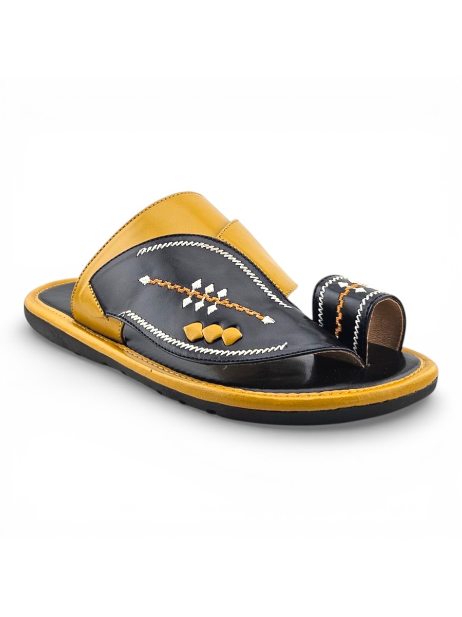 Boys Embroidered Toe-Loop Sharqi Arabic Sandals