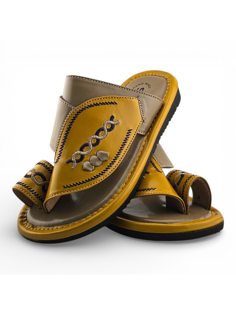 Boys Embroidered Toe-Loop Sharqi Arabic Sandals
