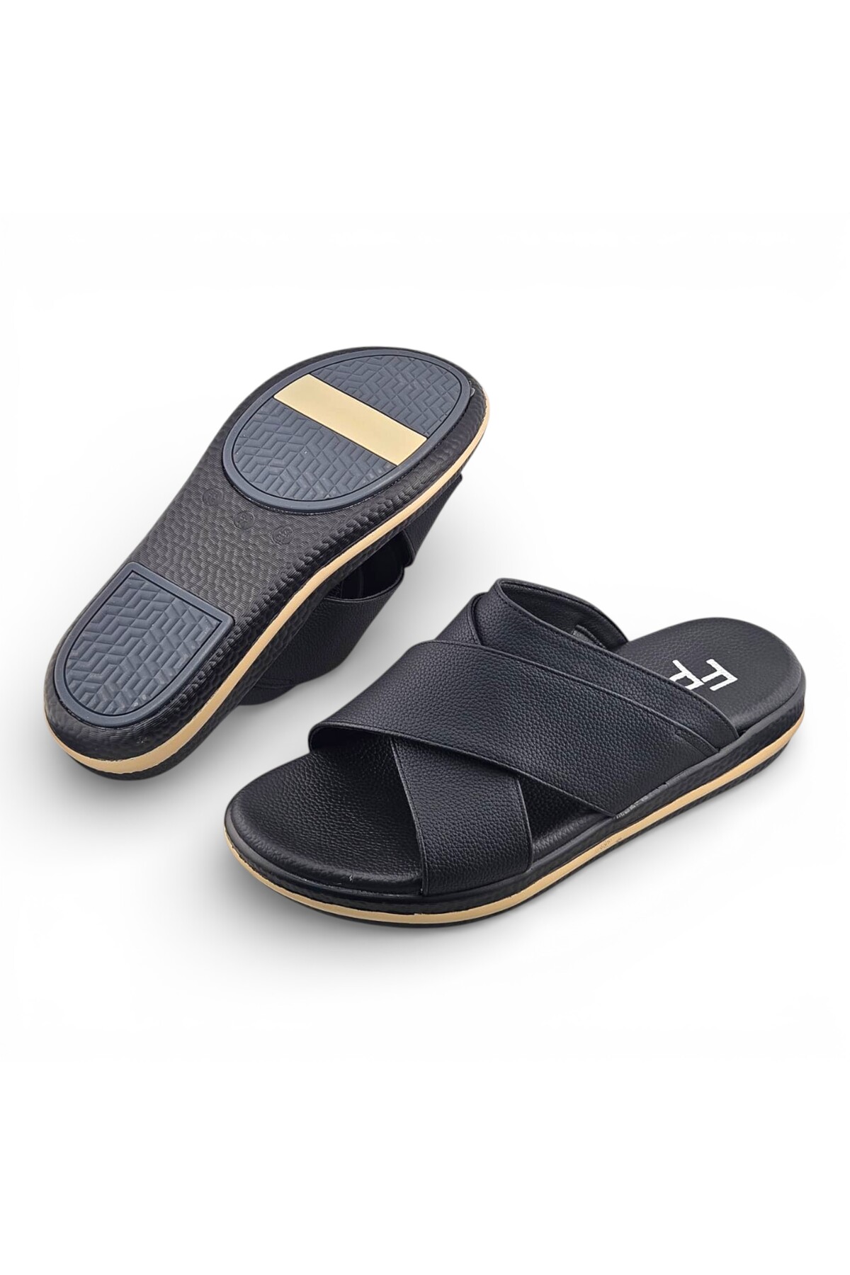 Men Black Criss-Cross Casual Sandals