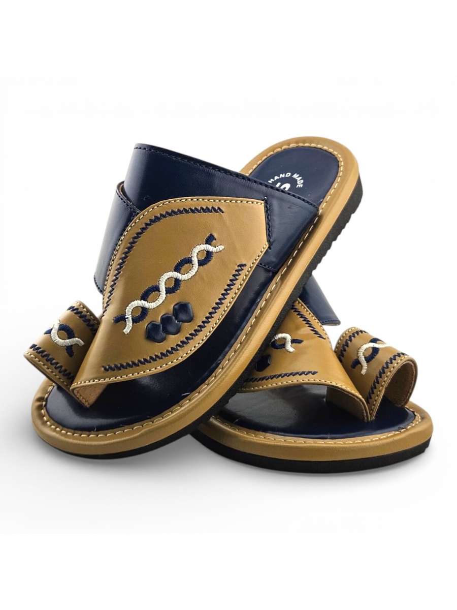 Boys Embroidered Toe-Loop Sharqi Arabic Sandals
