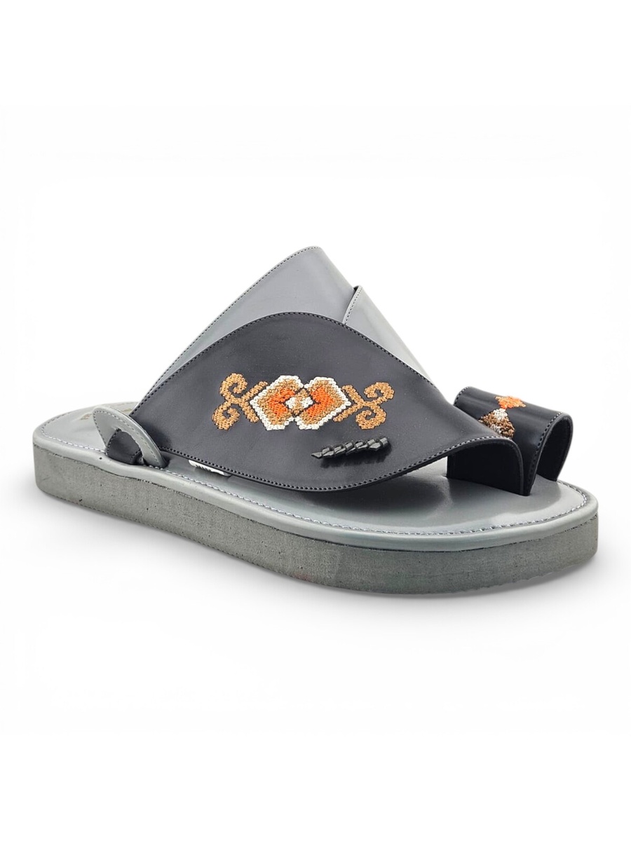 Men Grey Embroidered Arabic Sandals