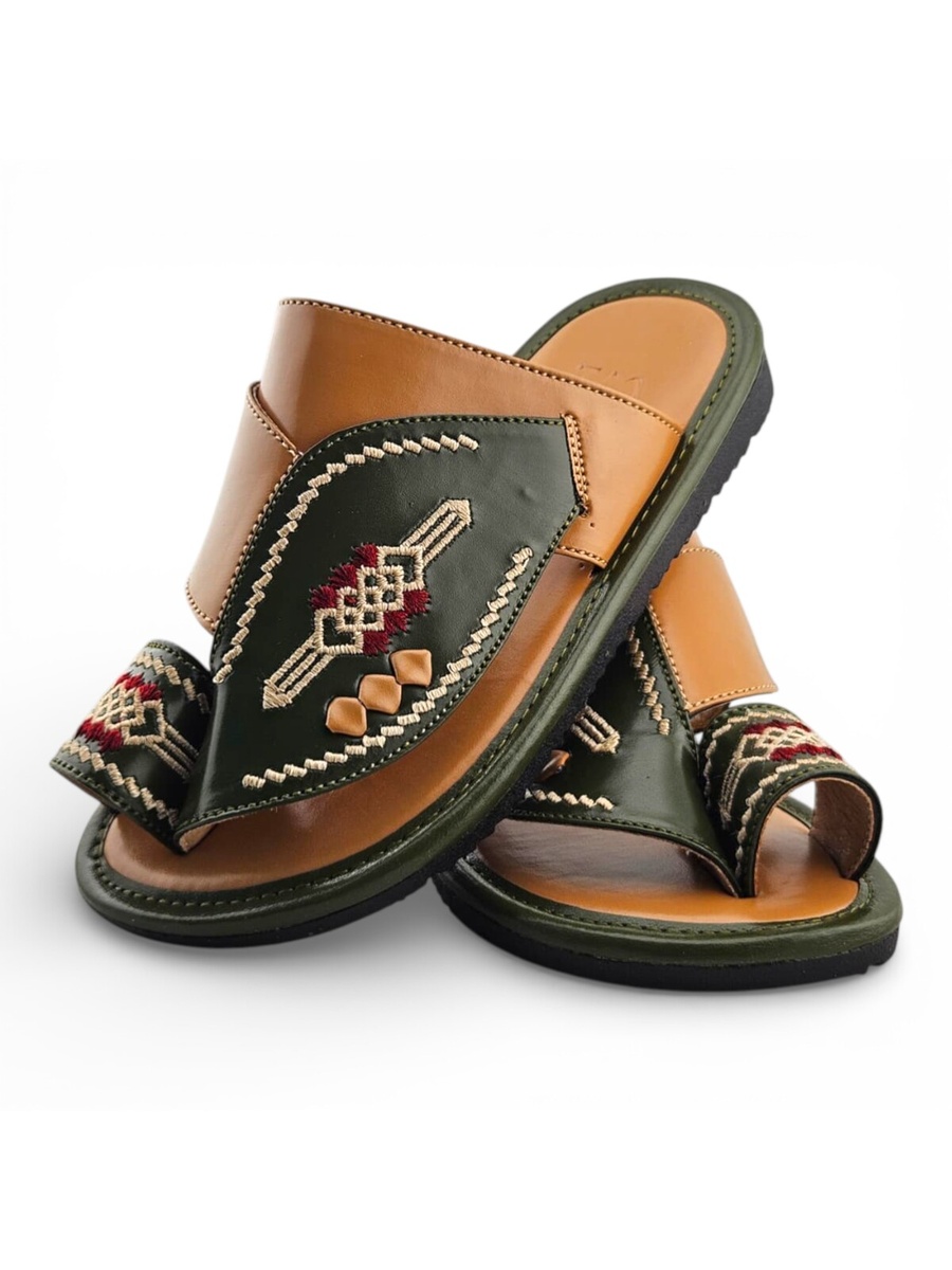 Boys Embroidered Toe-Loop Sharqi Arabic Sandals