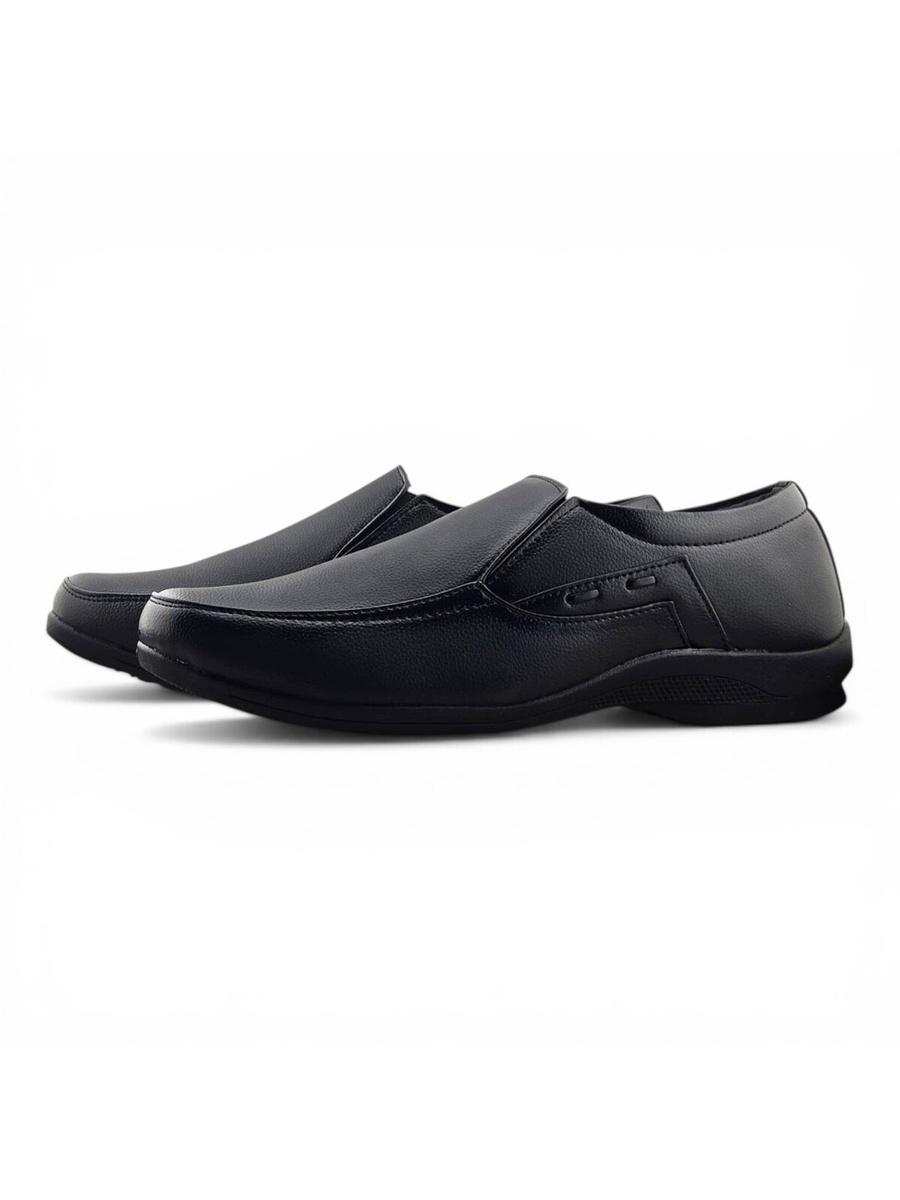 Men Black Leather Slip-On Loafers