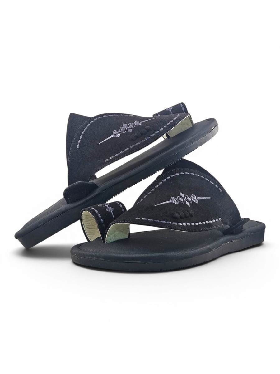 Men Black Arabic Sandals with Embroidered Design