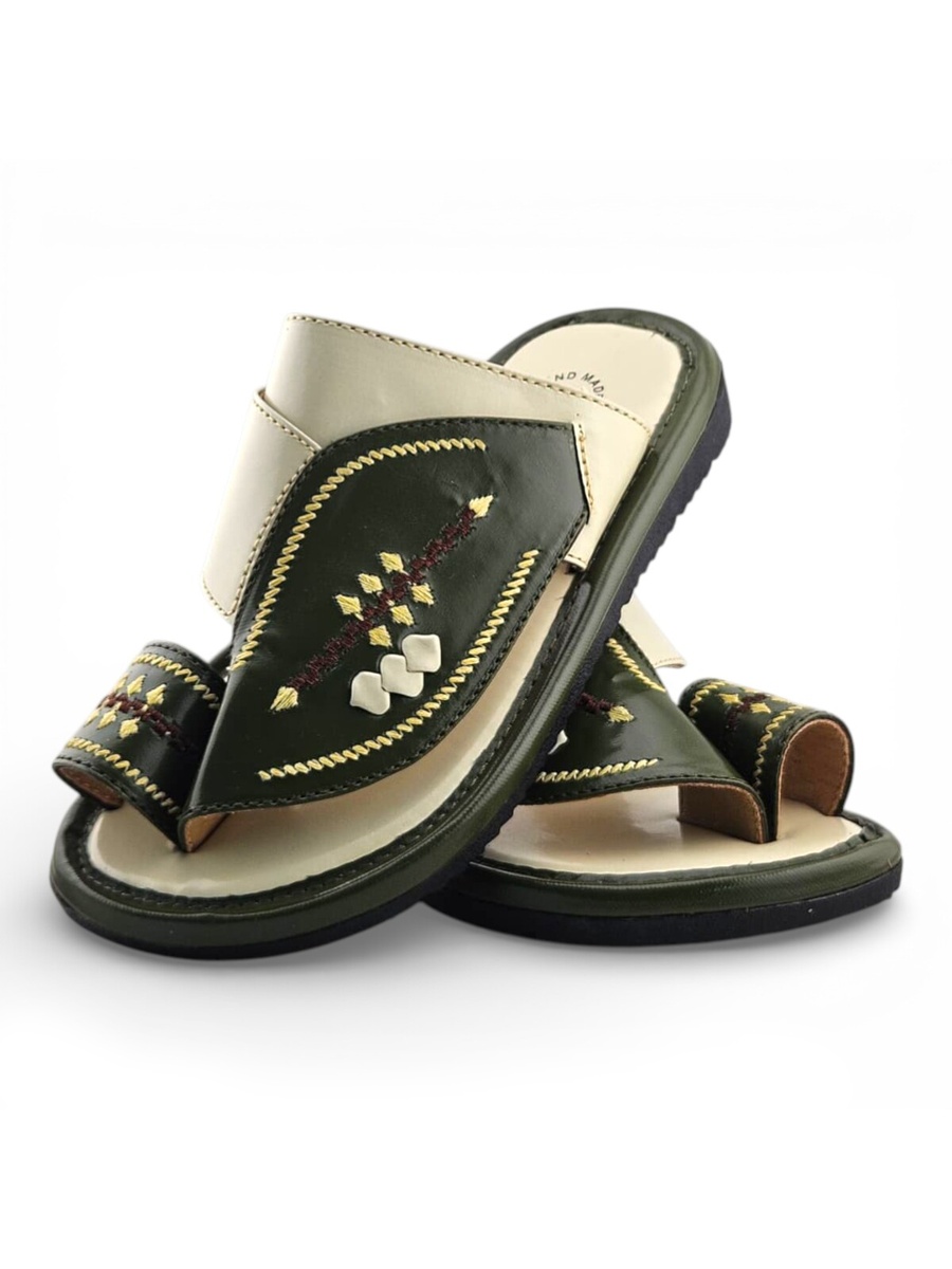 Boys Embroidered Toe-Loop Sharqi Arabic Sandals