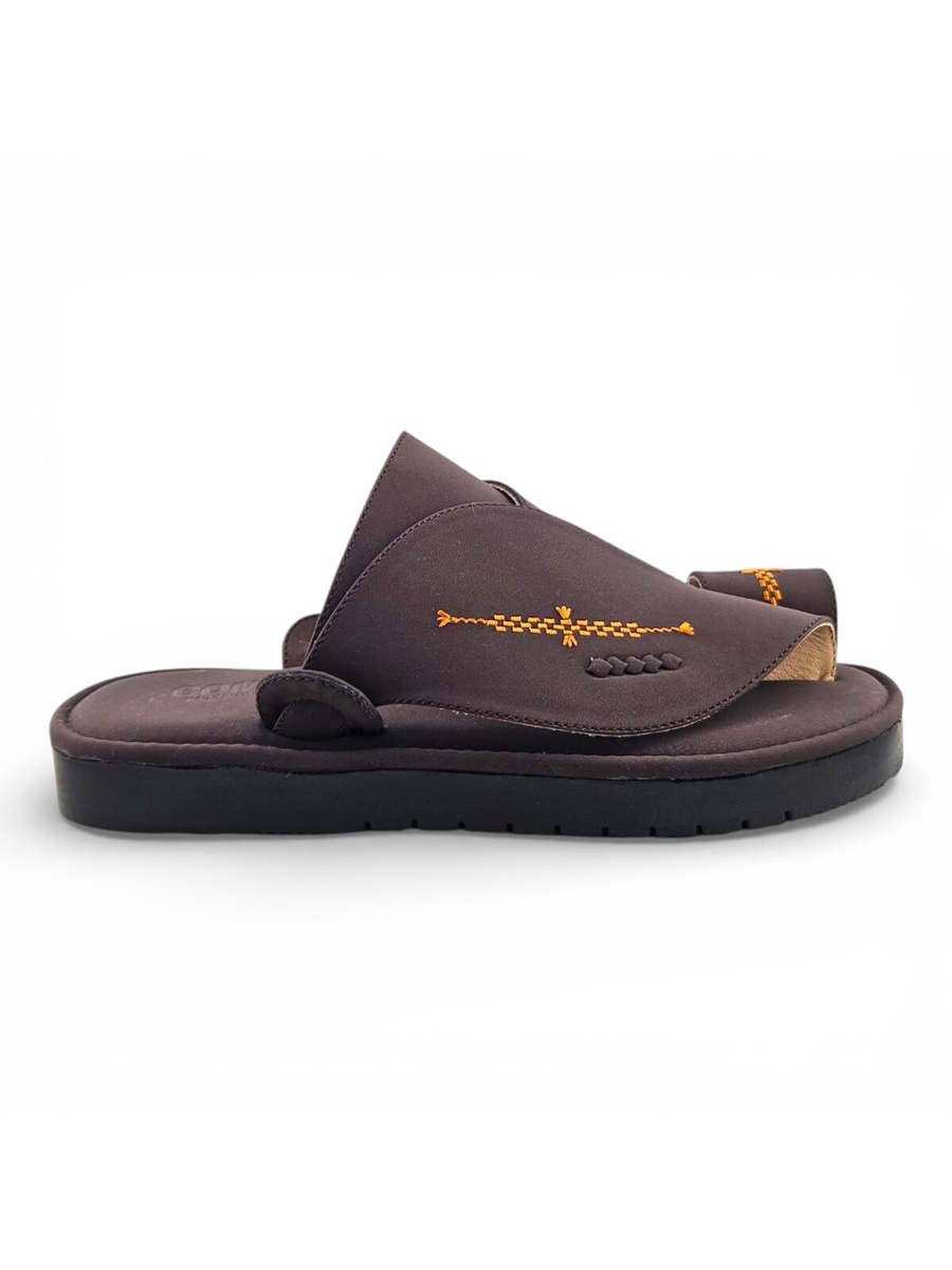 Men Brown Arabic Thobe Sandals with Embroidered Design