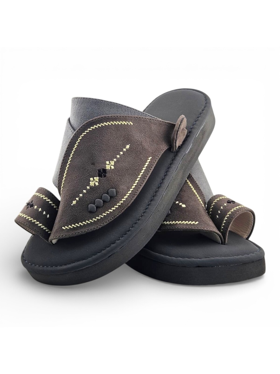 Boys Olive Embroidered Strap Arabic Slippers