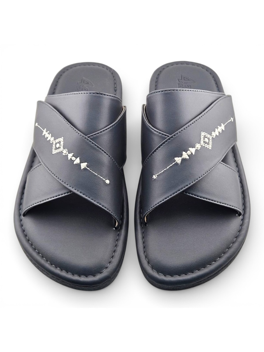 صندل عربي بسير مزين