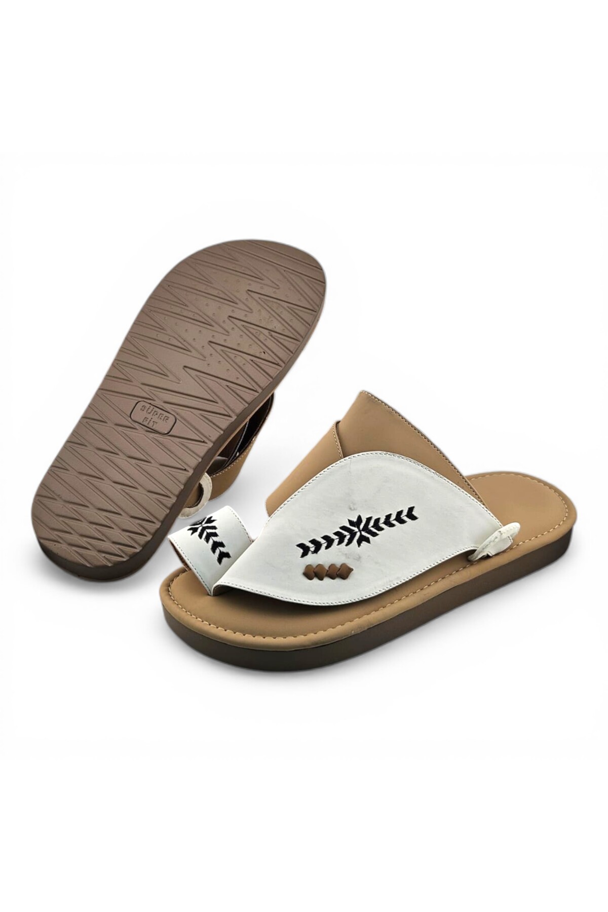Multi-Color Embroidered Arabic Sandals