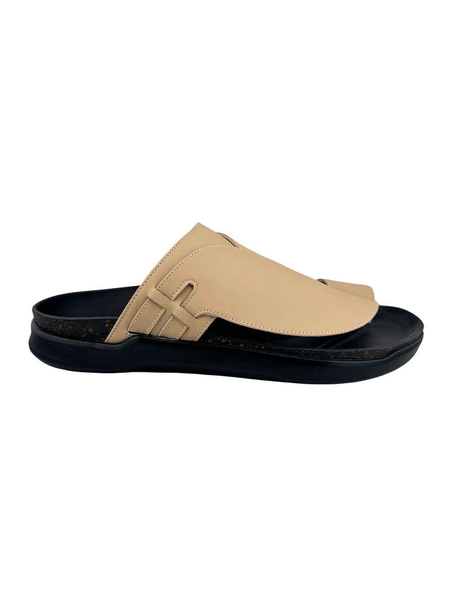 Men Beige Emirati Thobe Sandals - Casual and Comfortable