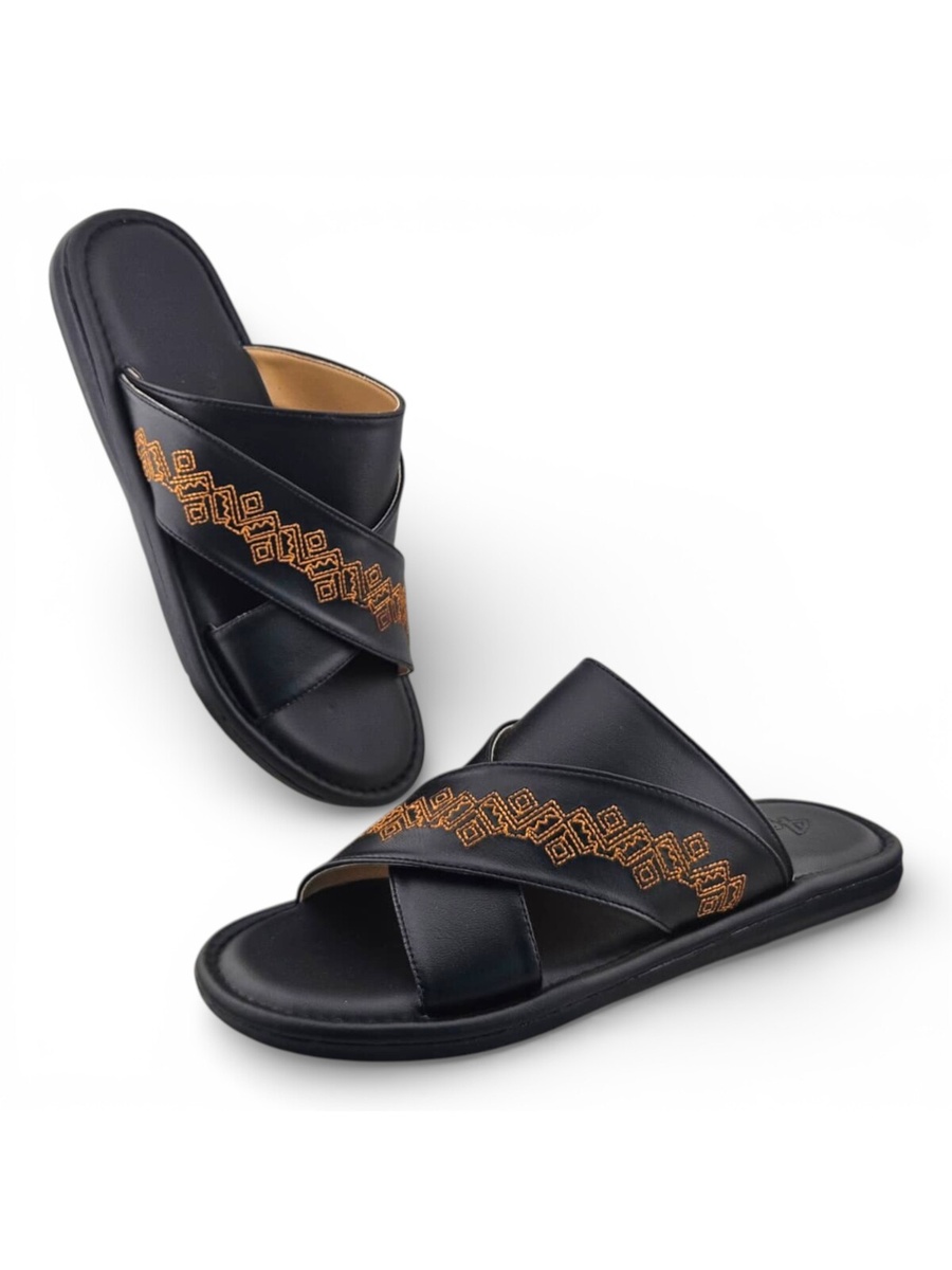 Men Black Embroidered Arabic Sandals