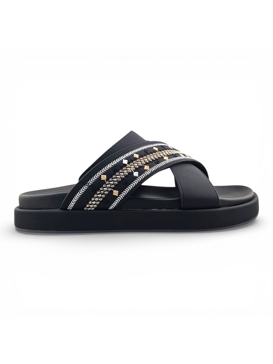 Men Black Embroidered Cross-Strap Casual Sandals
