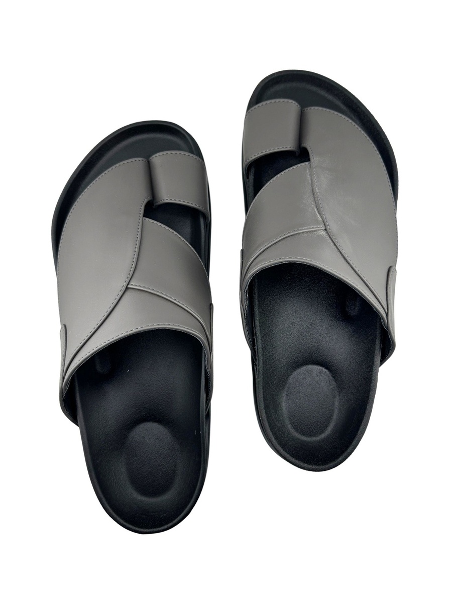 Men Grey Slip-On Thong Sandals