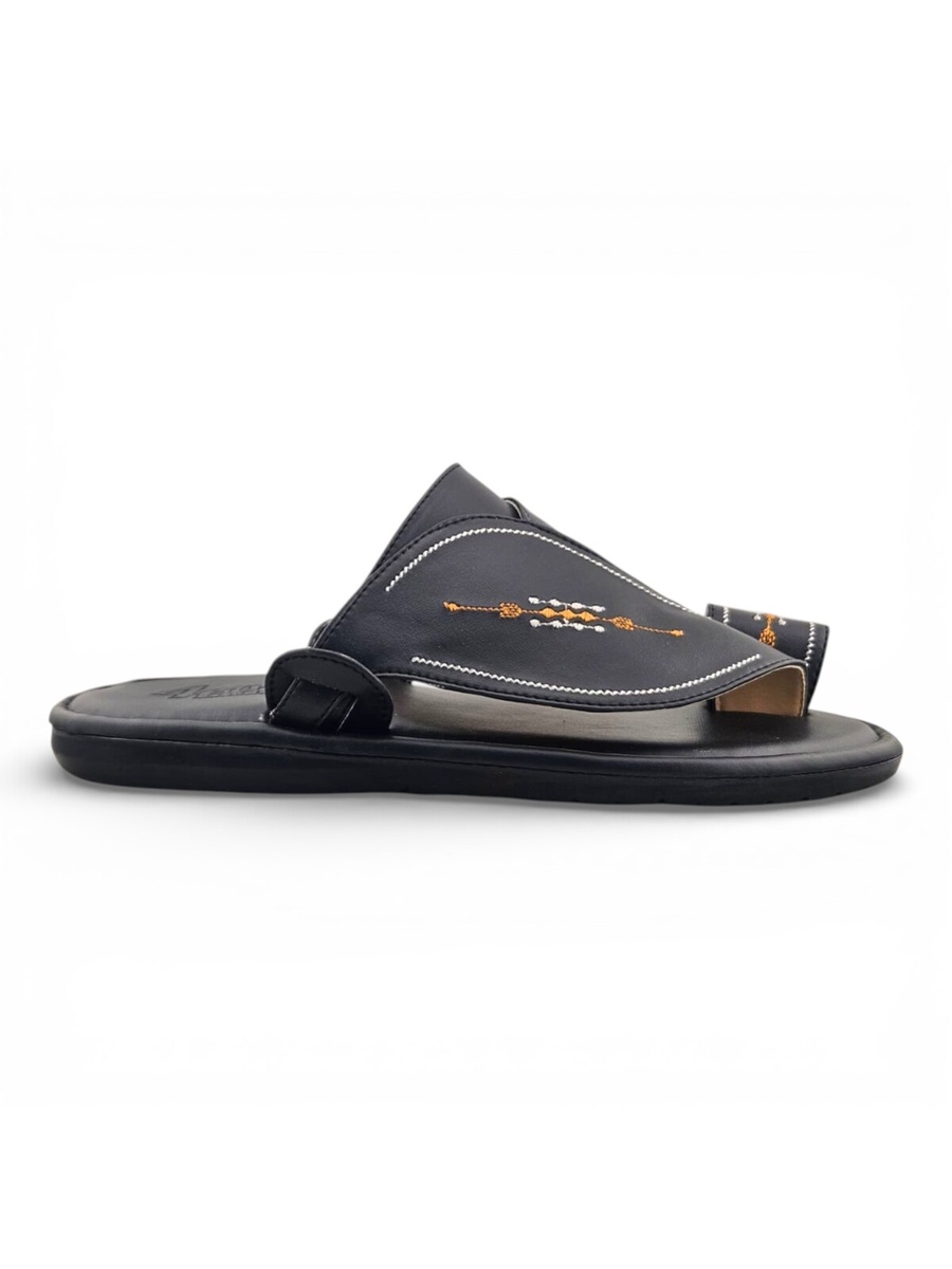 Men Black Embroidered Arabic Sandals
