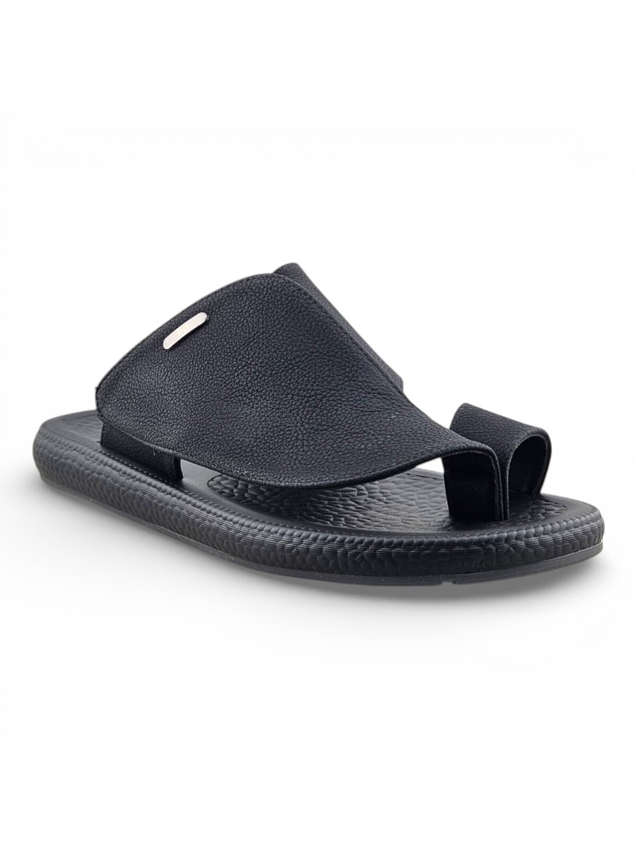 Men Black Comfort Toe-Loop Sandals