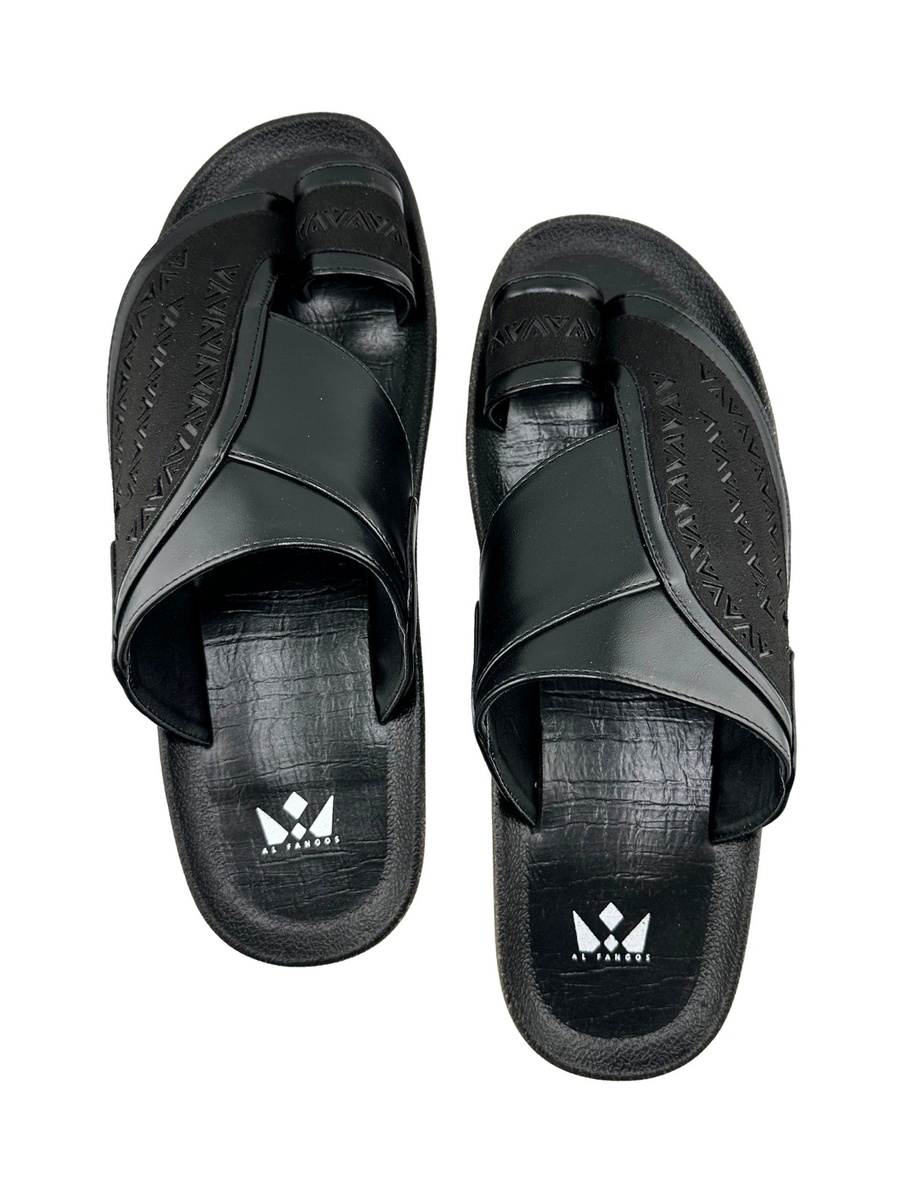 Men Black Leather Toe-Loop Sandals 