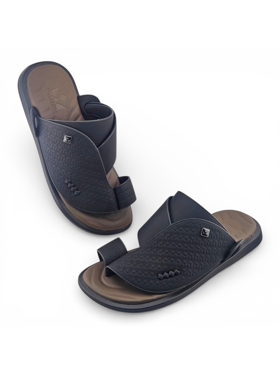 Men Black Thong Sandals with Textured Strap