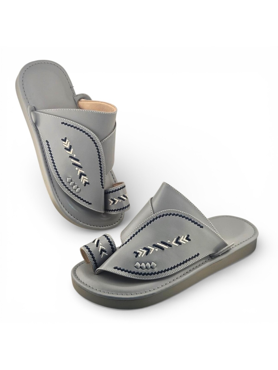 Men Silver Arabic Sandals with Elegant Embroidery