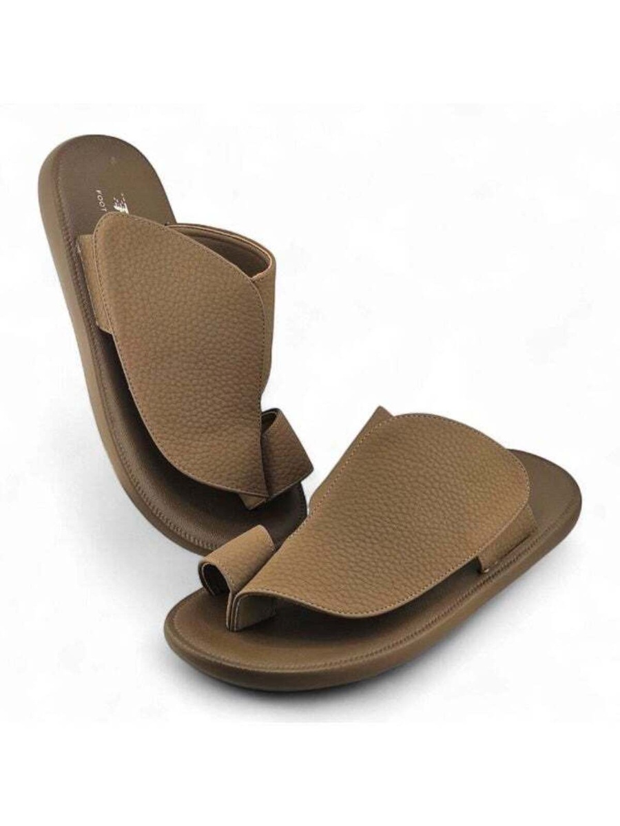 Men Brown Textured Leather Arabic Sandals